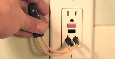 gfci circuits service testing ground fault circuit interrupter outlet to ensure electrical protection in Glendale, AZ