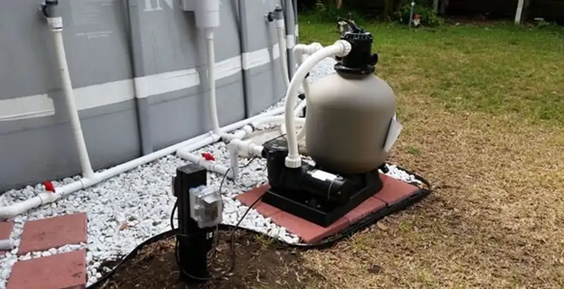 pool pumps service with professionally installed pool pump and filtration system in Glendale, AZ