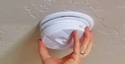 Smoke detector installation service ensuring home safety in Glendale, AZ